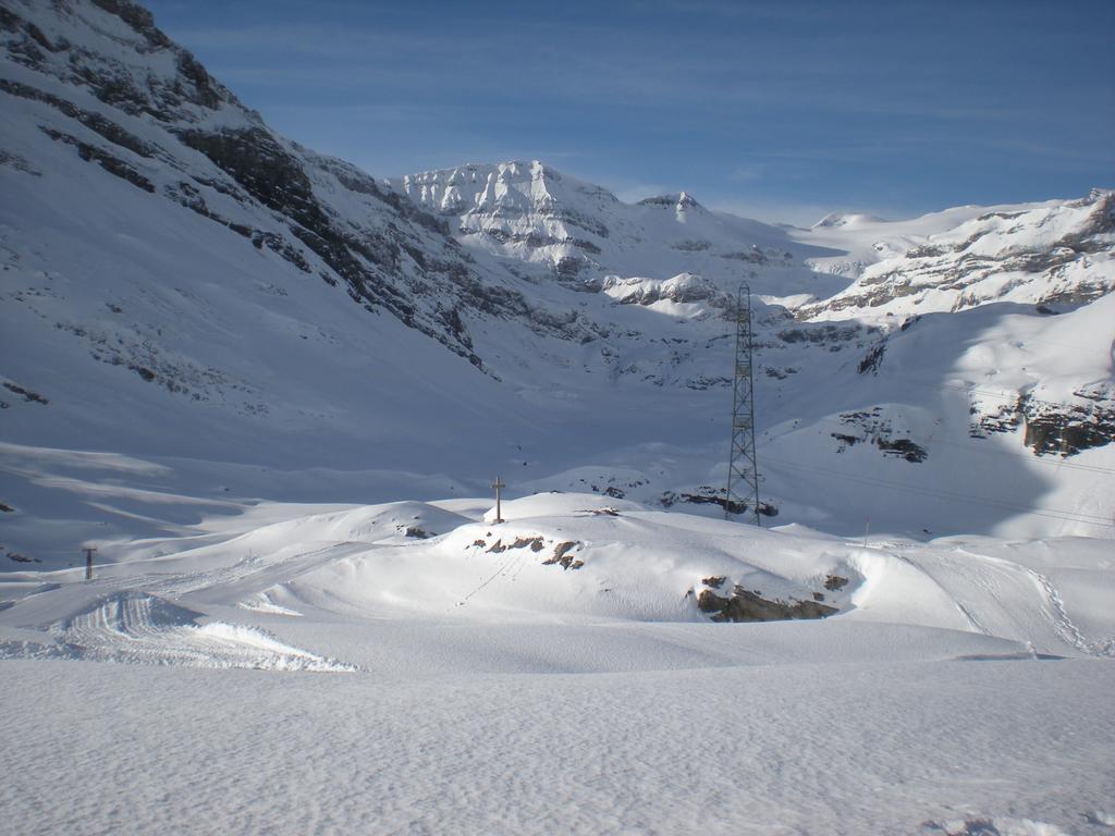 Haus Marmotta Appartement Leukerbad Buitenkant foto
